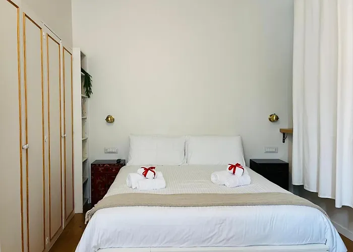 Torre Tolomei Trastevere Nocleg ze śniadaniem 4*