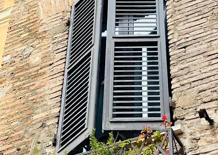 Torre Tolomei Trastevere Nocleg ze śniadaniem